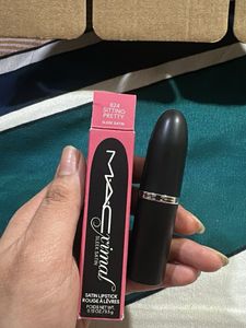 MAC Satin Lipstick - Sitting Pretty 824