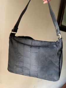 Chanel vintage canvas handbag
