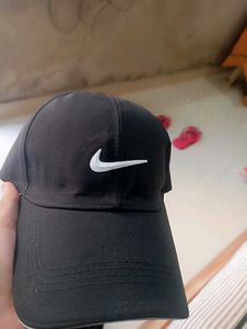 Nike unisex Dri-FIT Unstructured Featherlight Cap