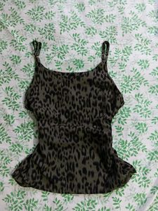 🐆🪩 Y2K Leopard Print Camisole Top 🪩🐆