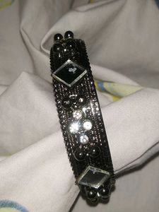 Elegant Black Stone Bangle