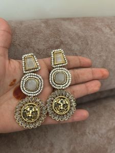 Exquisite Tiger Face Statement Earrings