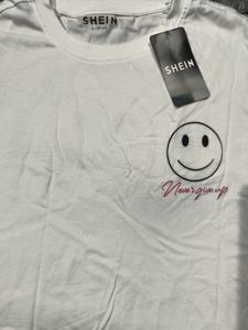 SHEIN White Smiley Face Graphic T-Shirt