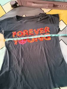 Set of 3 Graphic T-Shirts for Women