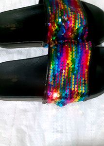 Frisbee Open Toe Slipper