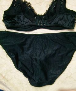 Lace Trim satin lingerie set 👍