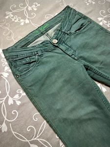 Numero Uno Straight Fit Jeans