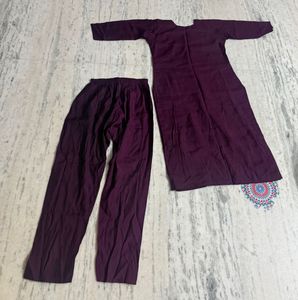 Elegant Embroidered Kurta
