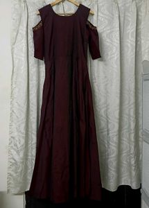 Elegant Maroon Cold Shoulder Gown
