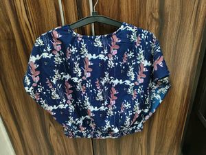Stylish Blue Floral Draped Top