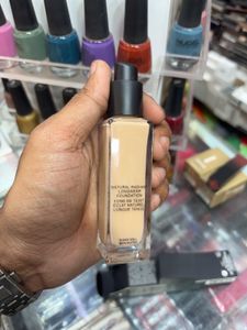 NARS Natural Radiant Longwear Foundation