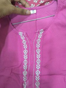 combo of Black Spaghetti Strap and pink kurti