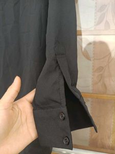 Chic Black Long Sleeve Shirt