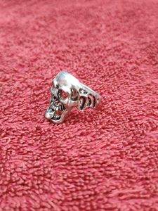 Skull Ring