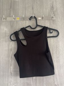 Sleek Black Ribbed Crop Top