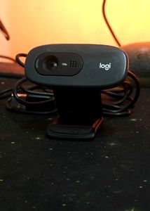 Logitech C270 HD Webcam - Crystal Clear Video