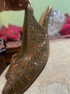 for 9-10year old girls Sparkling Gold Heels with