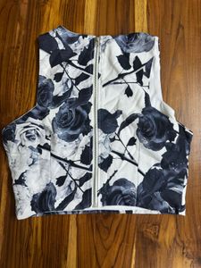 Zip up Tank top