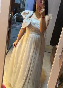Elegant One-Shoulder Tulle Gown