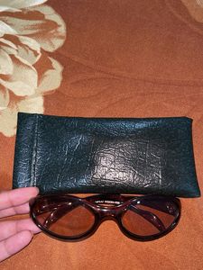 Stylish Brown Sunglasses with Case