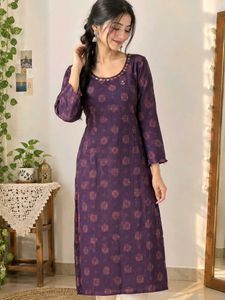 Elegant Purple Floral Print Kurti