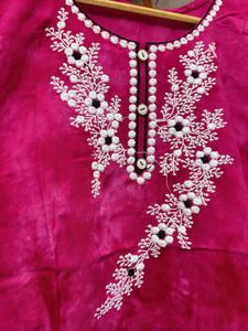 Vibrant Pink Embroidered Kurta