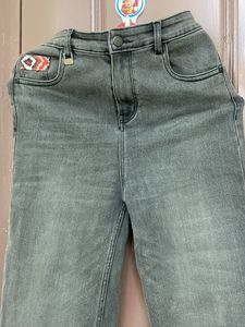 Brand:- Hubber Holme Size :-28 Fit:- Slim