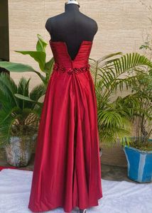 Elegant Red Strapless Gown