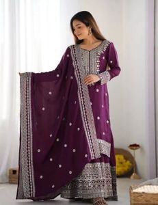 Elegant Purple Embroidered Kurta Set