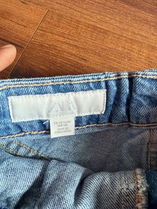 Zara brand 13-14yrs Cute Floral Denim Skirt