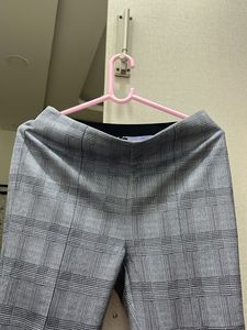 Branded CMALA TROUSER For 32-34 Waist