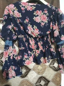 beautiful blouson top