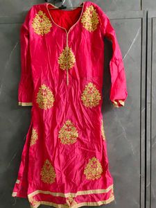 Beautiful Pink Kurta with Gold Embroidery