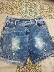 Short Denim