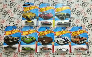 Hotwheels Mix cars as Set of 8