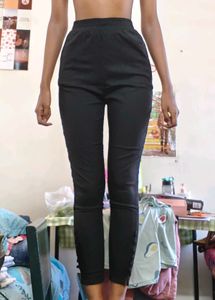 Black Slim Fit Women's leggings