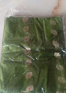 Elegant Green Saree with Maroon Border