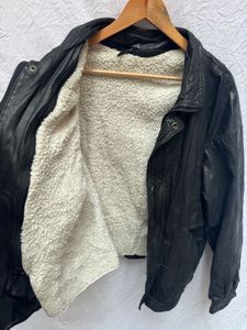 Vintage Black Leather Jacket with Sherpa Lining