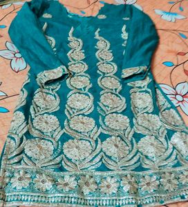 Embroidered Kurta Set