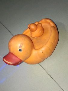 Duck And Duckling Squishy Toy For Kids