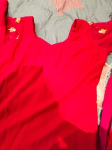 Elegant Pink Embroidered Kurta Set