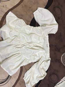Stylish White Puff Sleeve Top