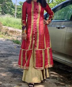 Kurta With Slit And Long Sleeves