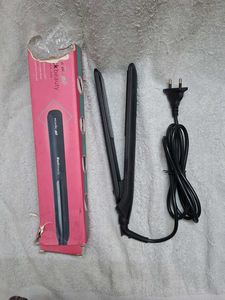 Black Beauty Hair Straightener Ikonic