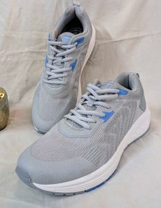 Men's Grey Sport Shoes Size 9🌟