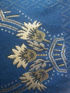 Elegant Blue Floral Bedsheet Set