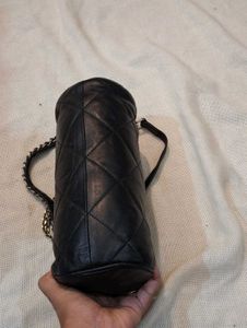 Stylish Black Barrel Handbag