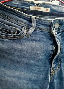 Limited! Levi's Women 711 skinny Jeans
