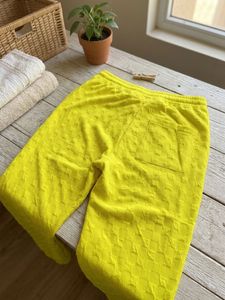 House of Koala Neon Yellow Textured Casual Joggers
