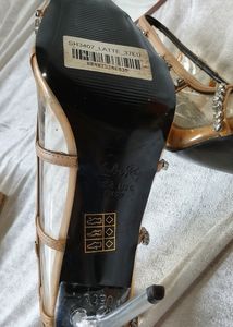 Diamond Work Pencil Heels 🎀🪞